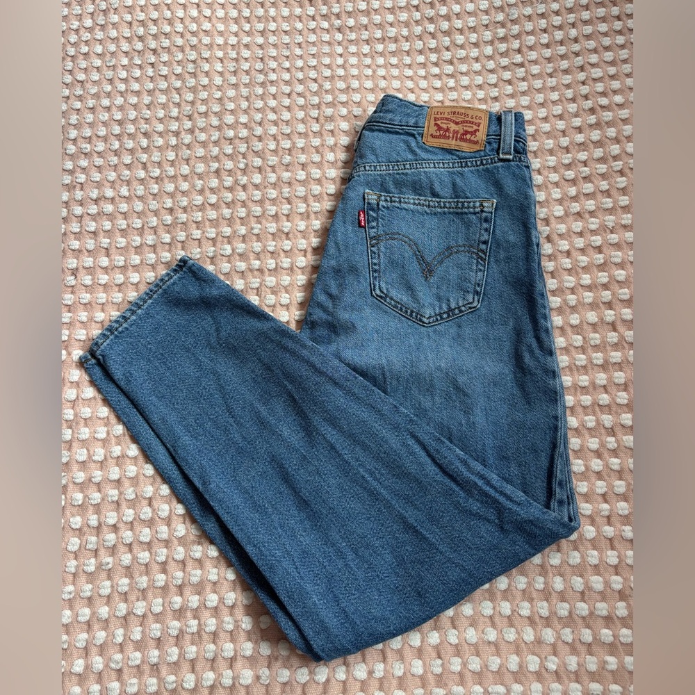 Levi's Women’s High-Waisted Mom Jeans